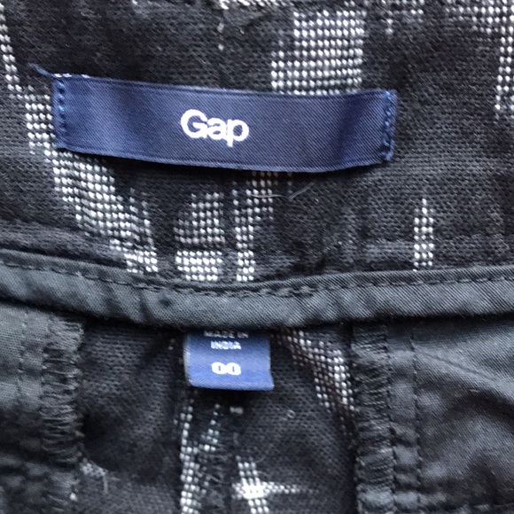 🧡🧡Gap Shorts🧡🧡 - Picture 5 of 6